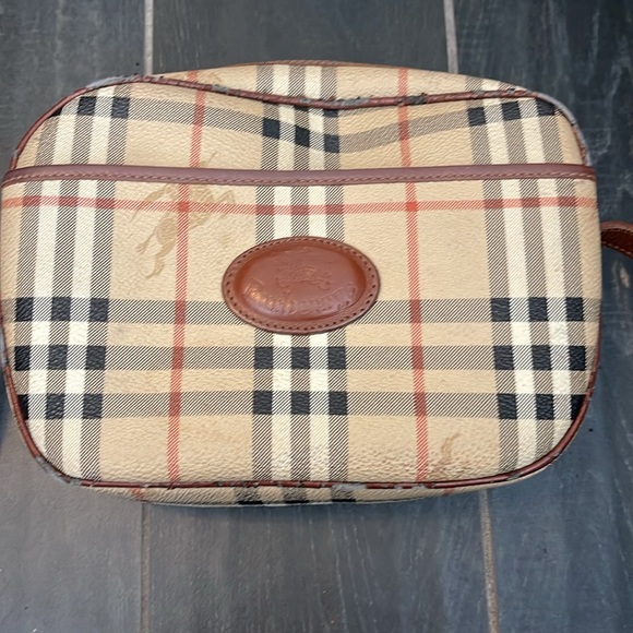 Burberry vintage crossbody - Picture 6 of 8